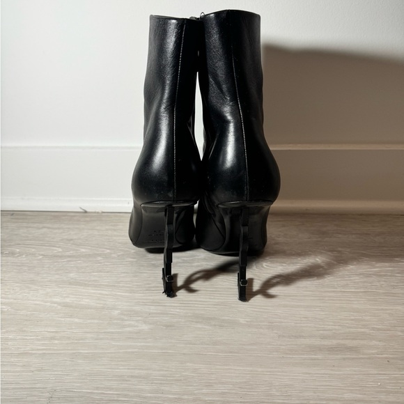 YSL ankle boots. - Picture 5 of 8
